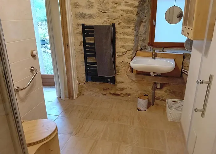 Le Gaffatou Πανσιόν